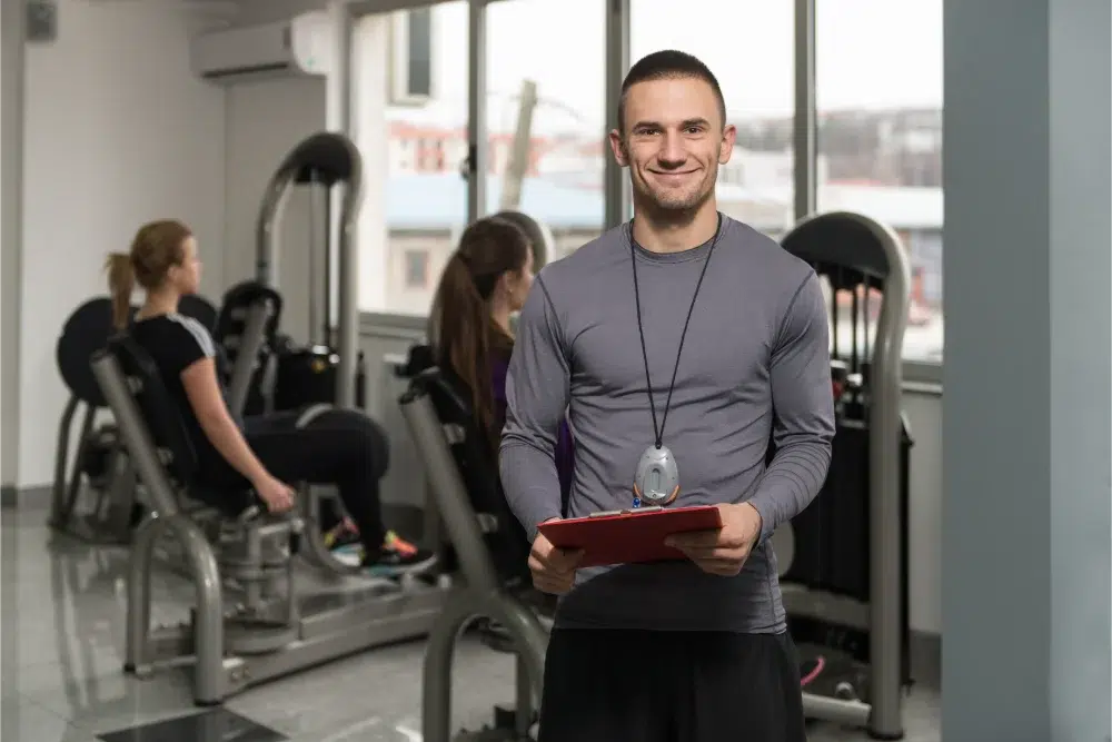 Entraîneur personnel au gym comme exemple de dépenses admissibles pour le compte de dépenses pour employés Entraîneur personnel au gym comme exemple de dépenses admissibles pour le compte de dépenses pour employés