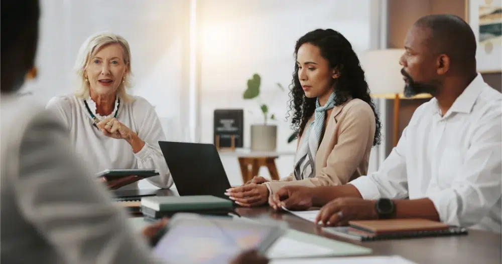 hr team meeting intergrating db plan defined benefit pension plan